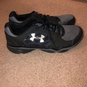 Under armour men’s running shoes
